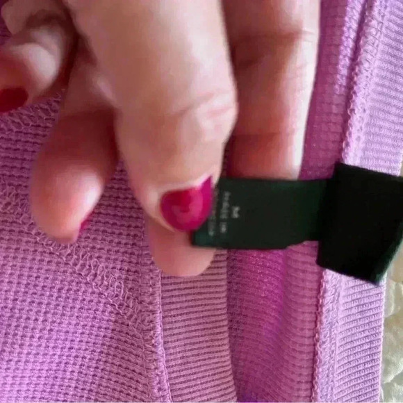 Waffle Design Styled Sweatshirt - Picture 4 of 5